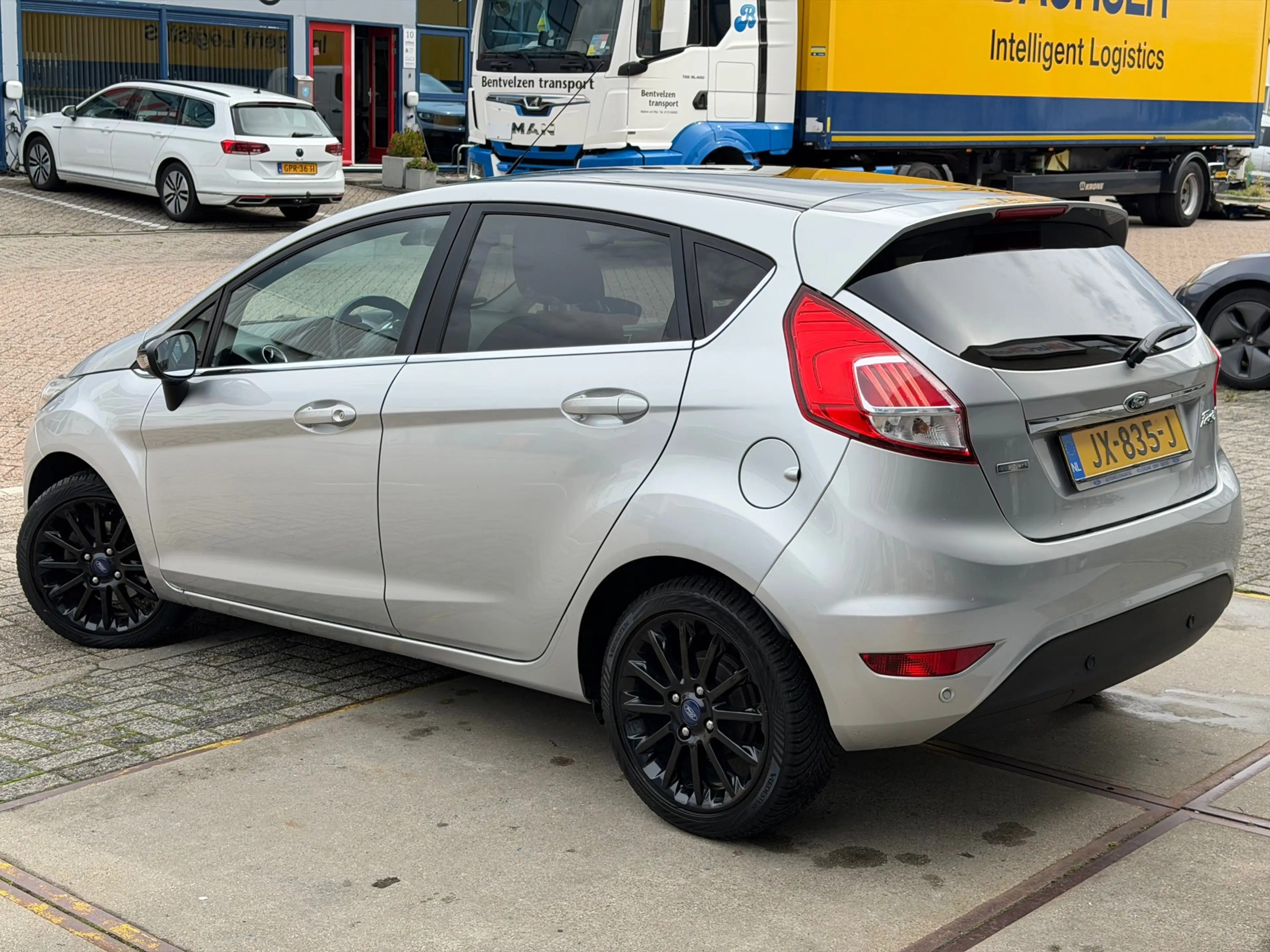 Ford Fiesta 1.0 EcoBoost Silver Edition/ 5drs/ nap/ 2e EIG/ de — photo 7