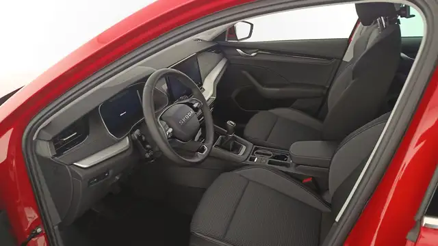 Skoda Octavia view 8