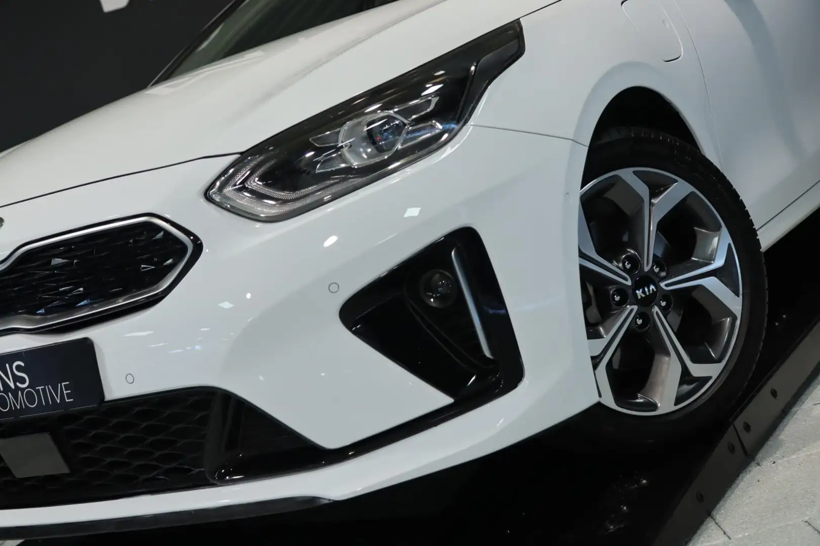 Kia Ceed SW / cee'd SW Sportswagon 1.6 GDI PHEV ExecutiveLine / PANODAK / Blanc - 2