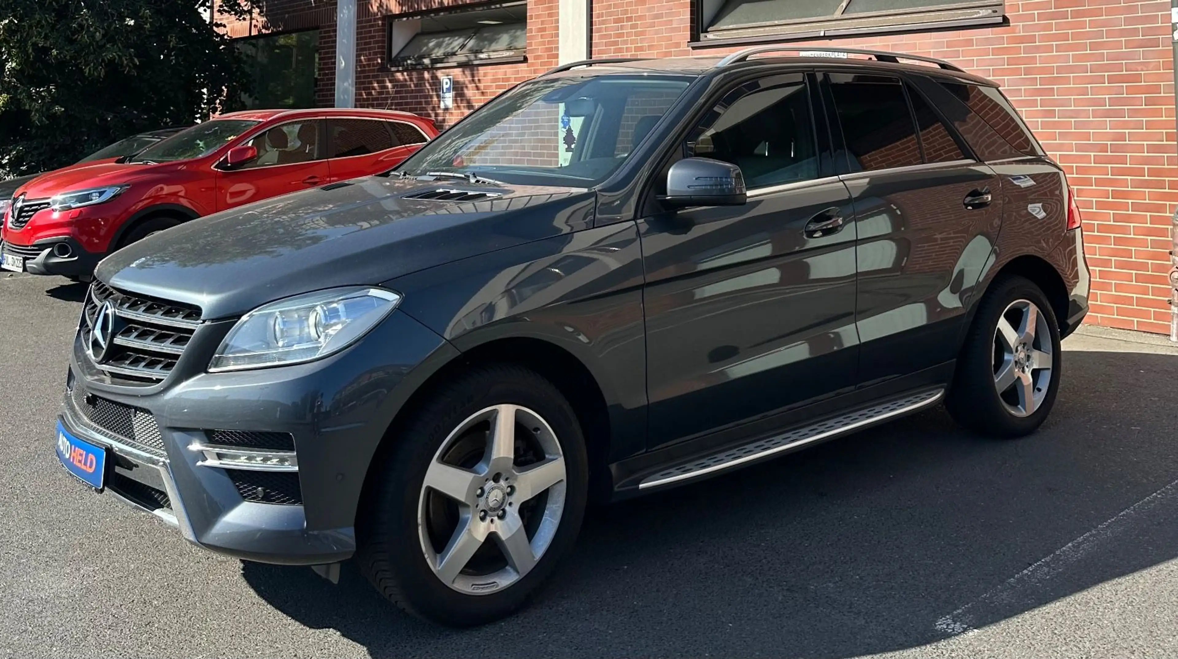 Mercedes-Benz ML 350 CDI BlueTec Voleder AHK NAVI