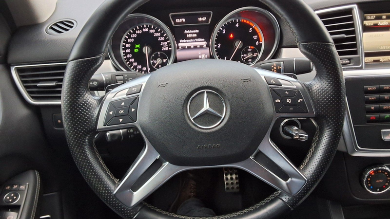 Mercedes-Benz ML 350 CDI BlueTec Voleder AHK NAVI — photo 14