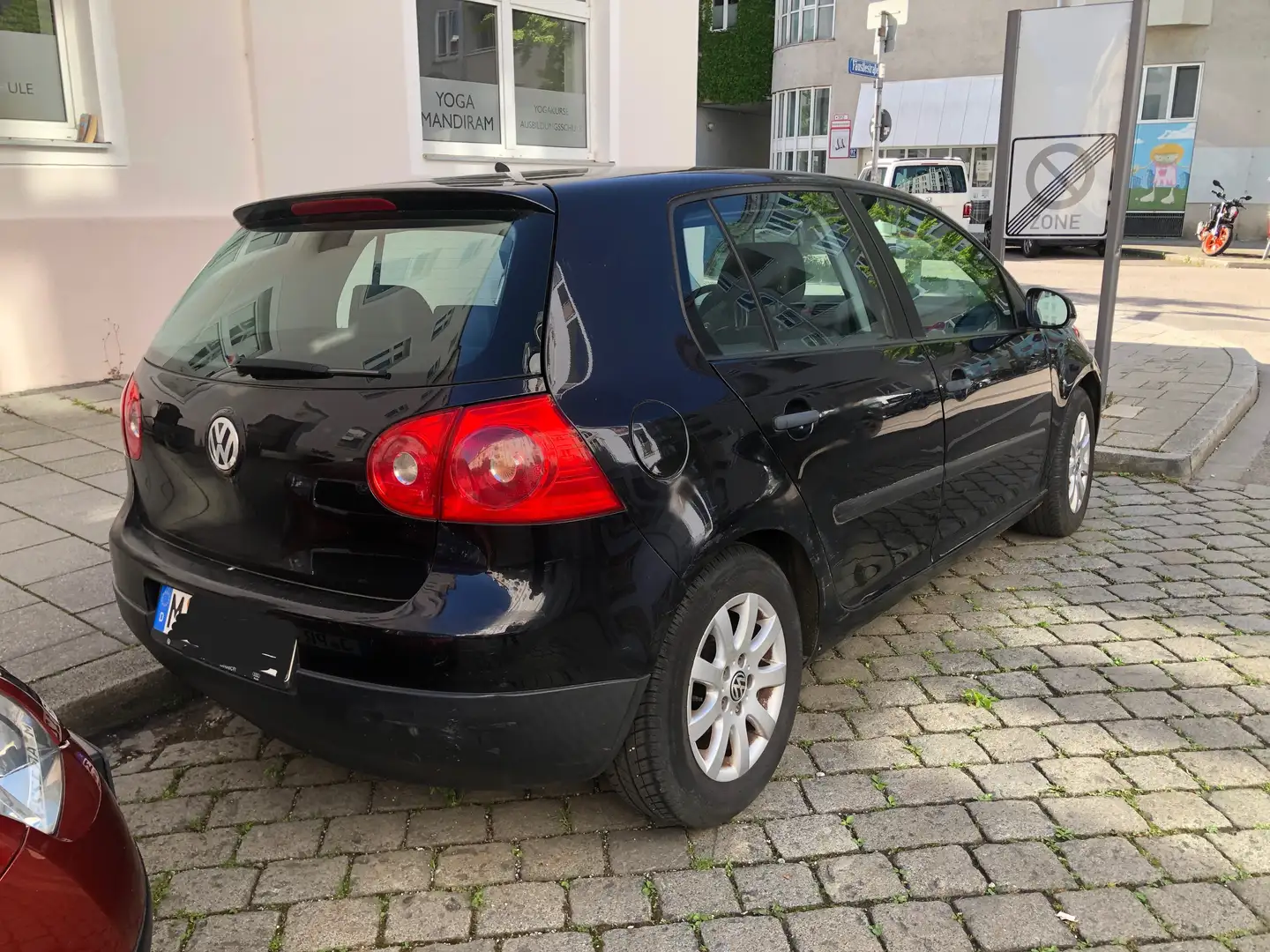 Volkswagen Golf Golf IV / 1.6 Schwarz - 1