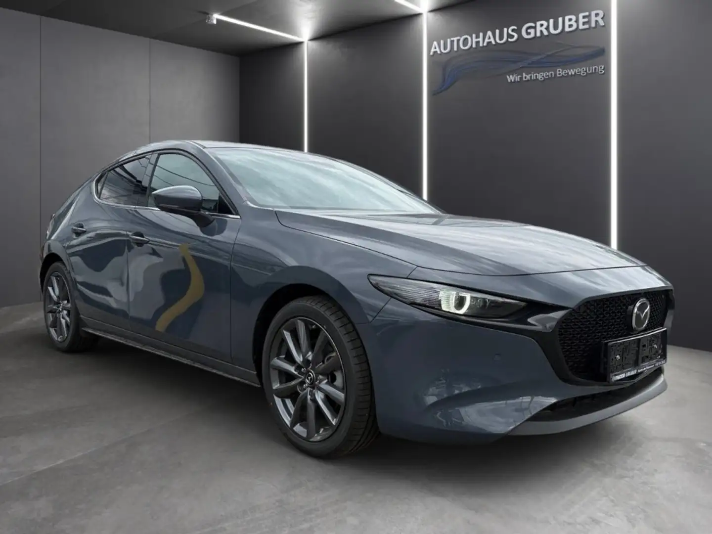 Mazda 3 Mazda3 5HB 2.5L e-SKYACTIV G 140ps 6AT 2WD EXCLUSIVE-LINE Grau - 2