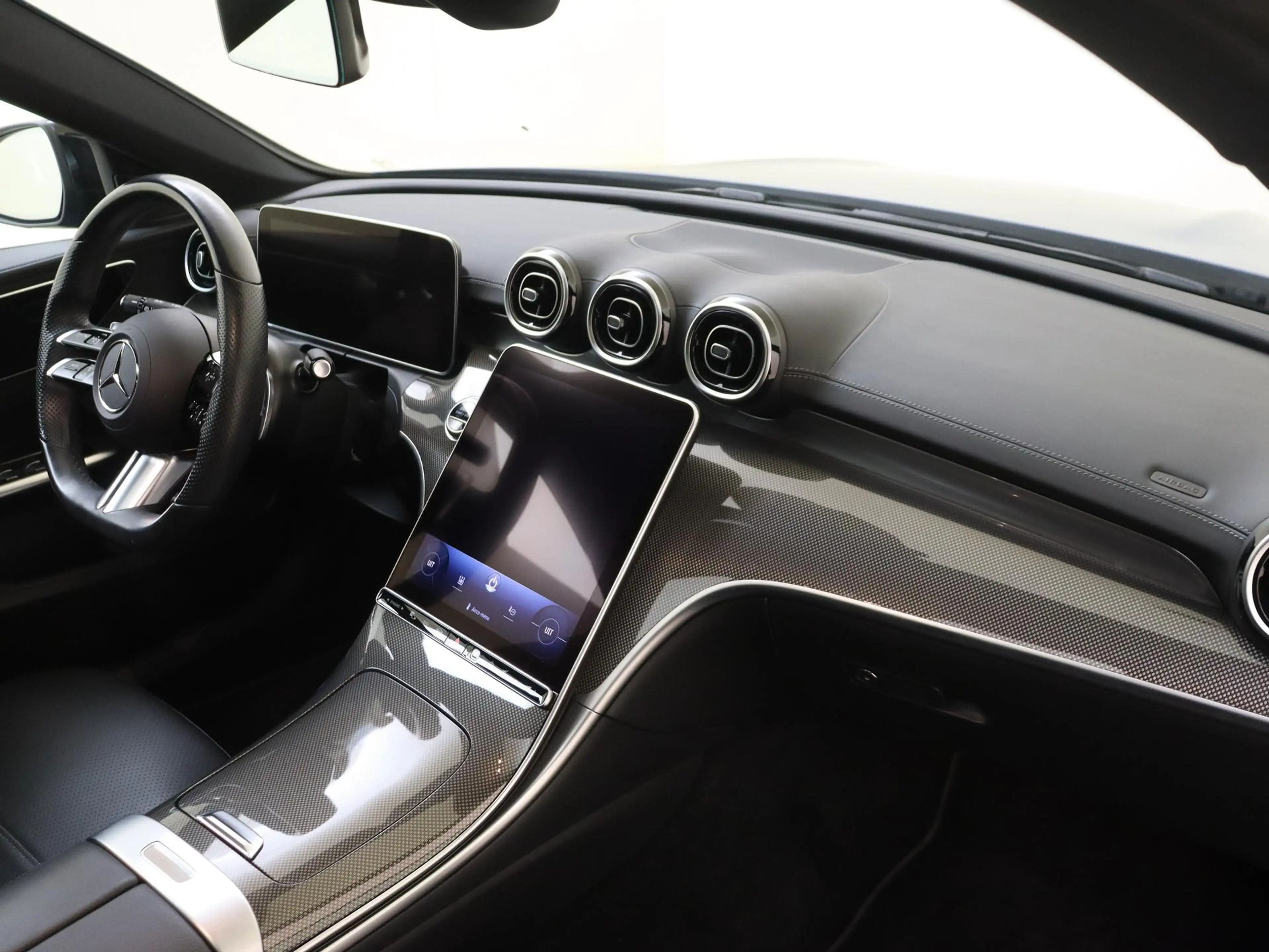 Mercedes-Benz C 300 Estate e AMG Line / Achteruitrijcamera / Panaroma- — photo 5