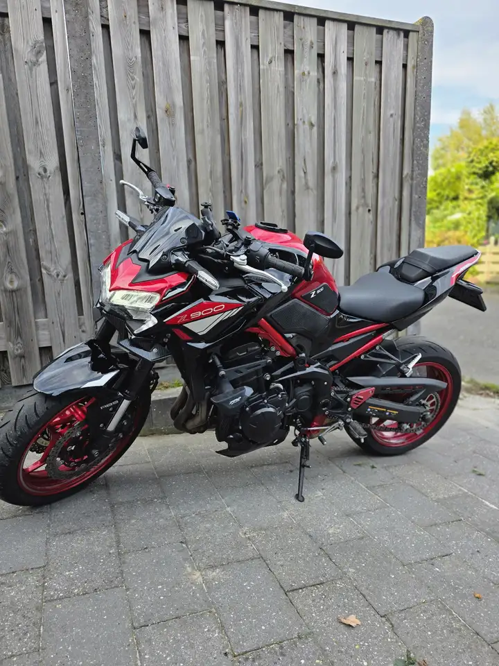 Kawasaki Z 900