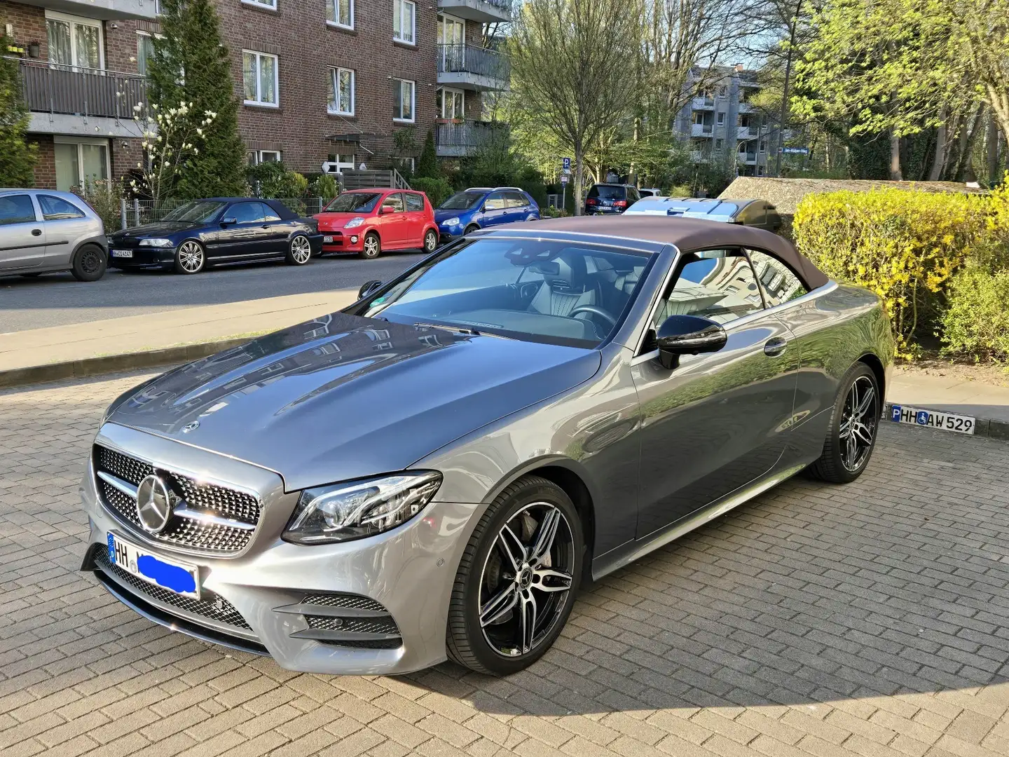 Mercedes-Benz E 450 E 450 Cabriolet 4Matic Autopilot-Funktion - 1
