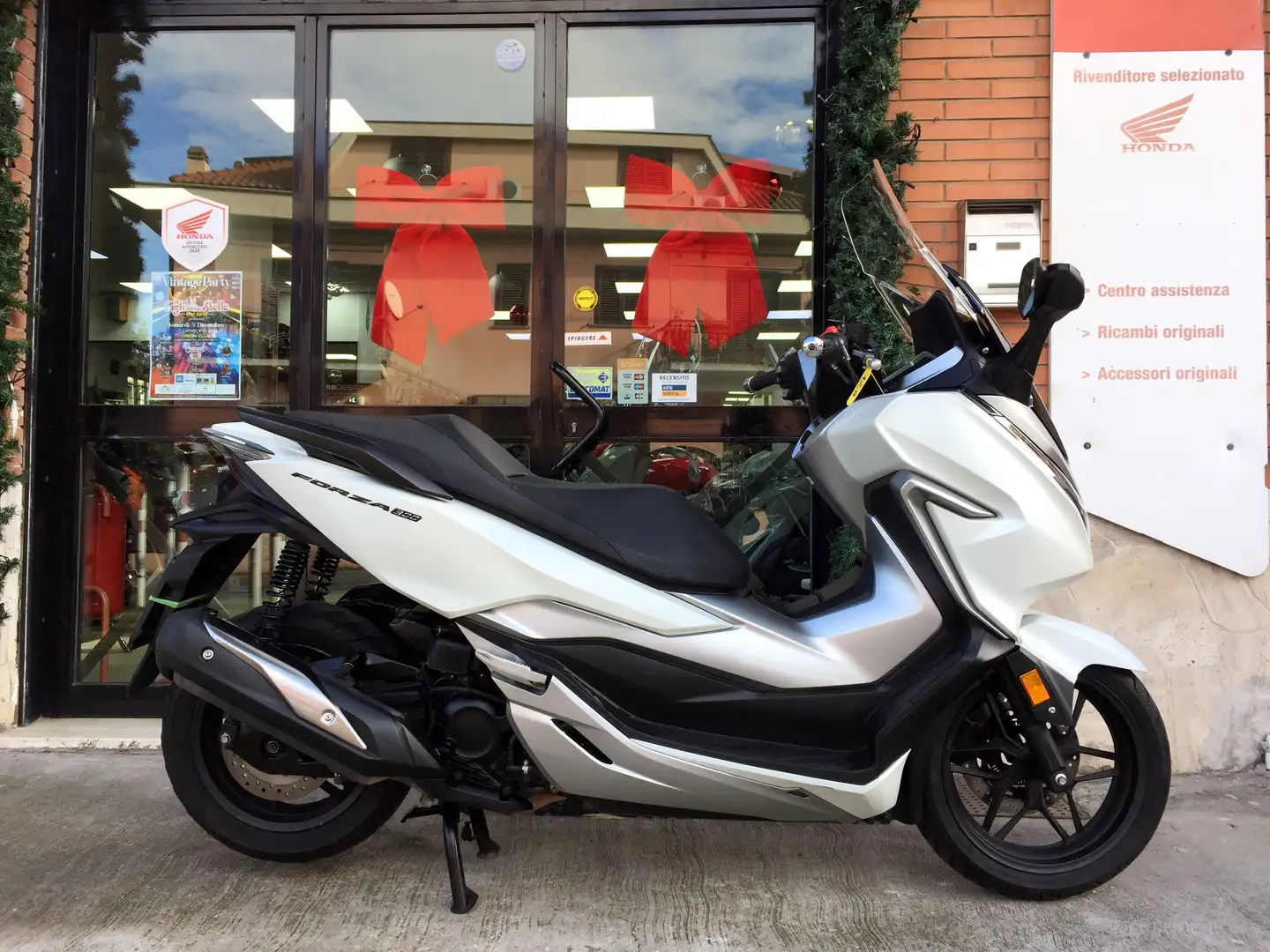 Honda Forza 300 2019 - PERMUTE - FINANZIAMENTI Weiß - 1