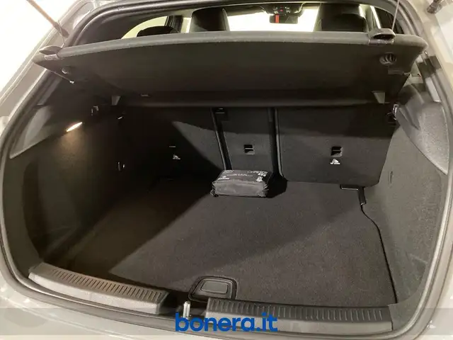 Mercedes-Benz A Class view 8