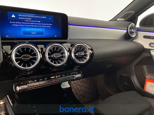 Mercedes-Benz A Class view 12