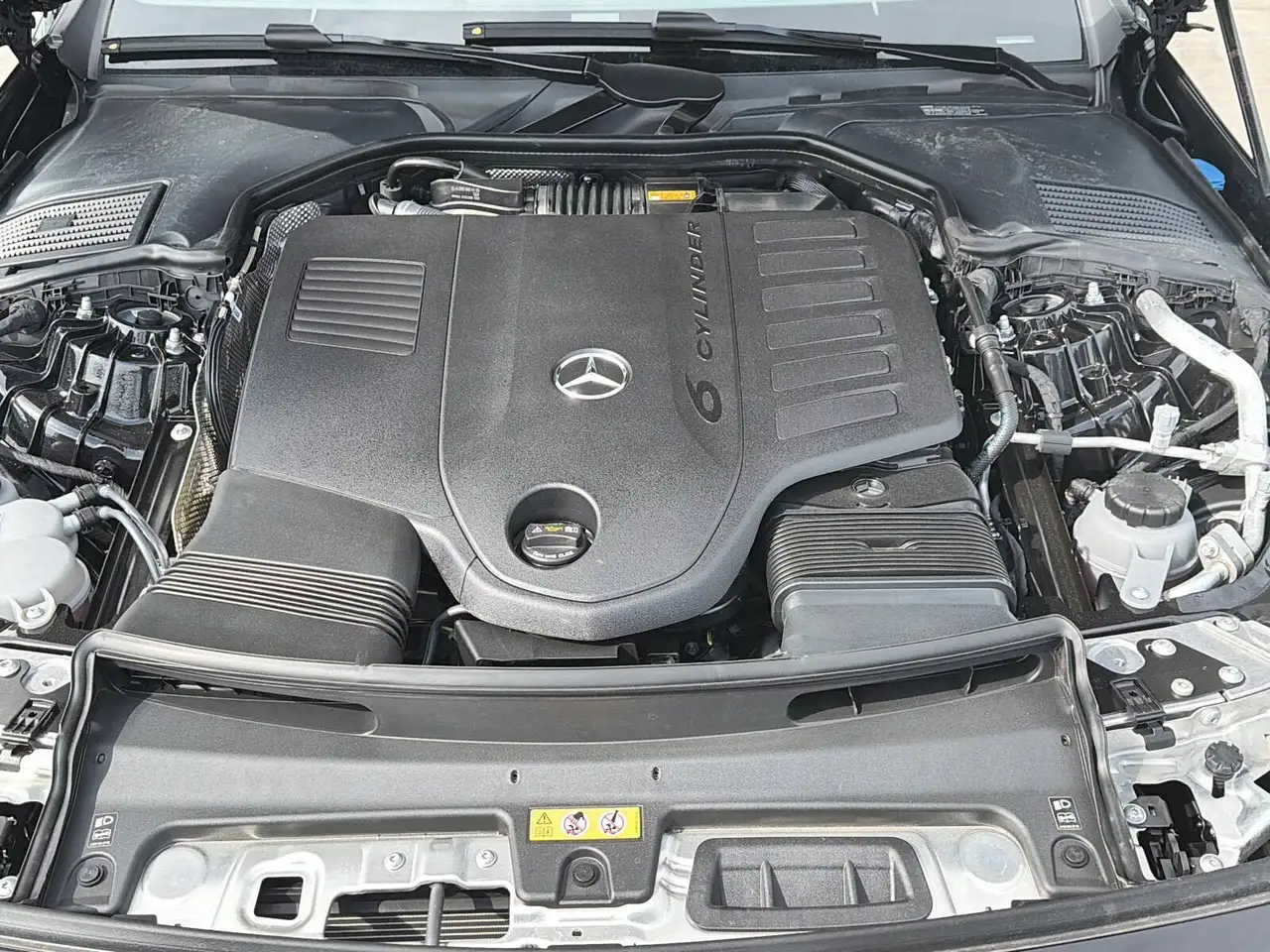 Mercedes-Benz CLE снимка Mercedes-Benz CLE
