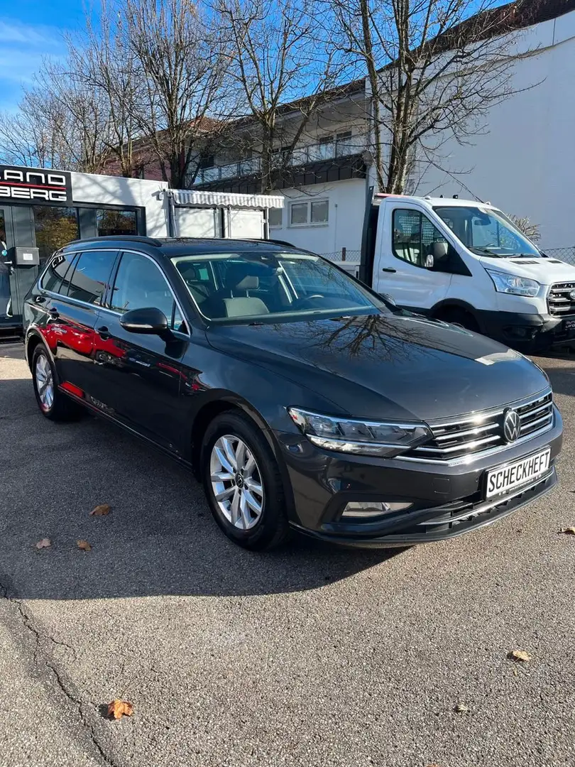 Volkswagen Passat Variant Business*AUTOMATIK*NAVI*ACC*AHK* Grau - 1