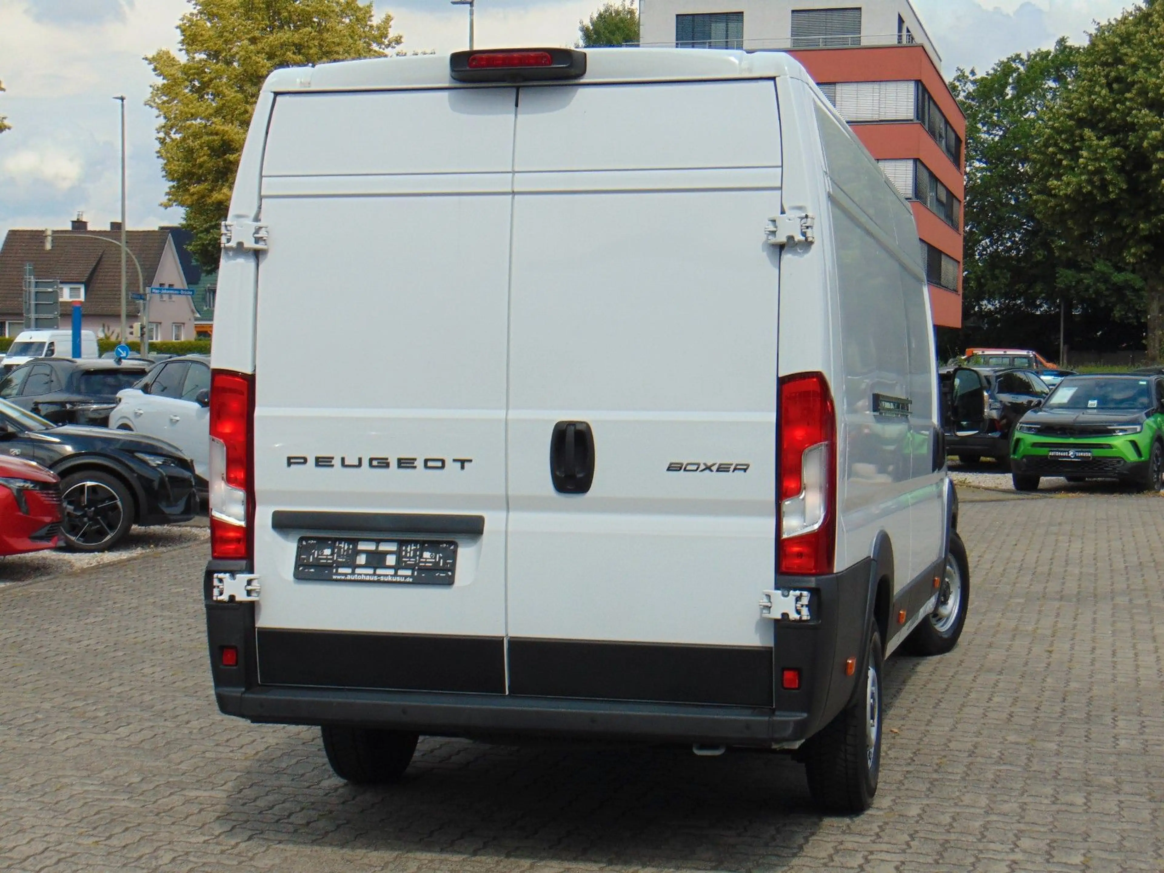 Peugeot Boxer Kasten 435 L4H2 Heavy BlueHDi 140 — photo 4