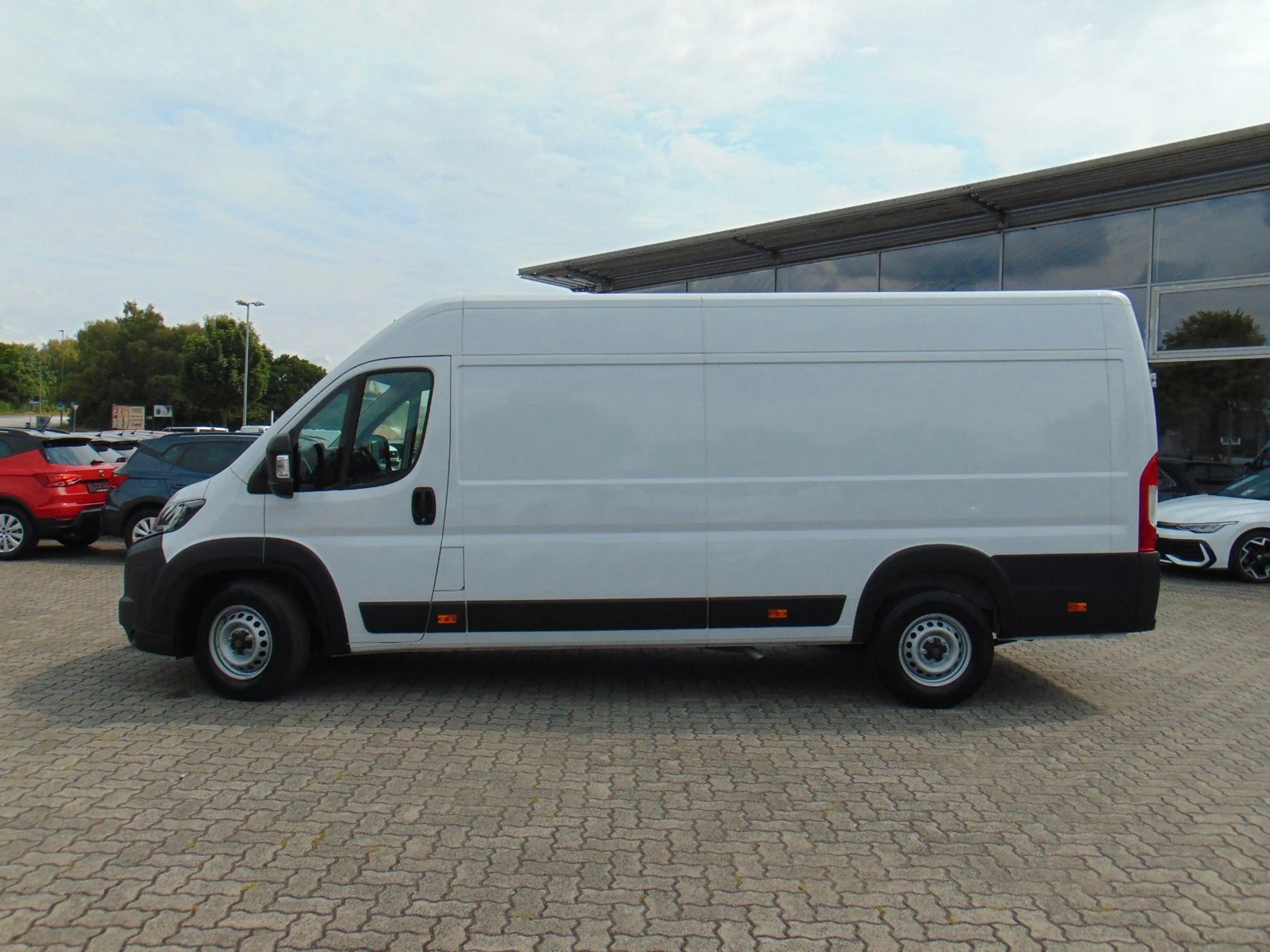 Peugeot Boxer Kasten 435 L4H2 Heavy BlueHDi 140 — photo 2