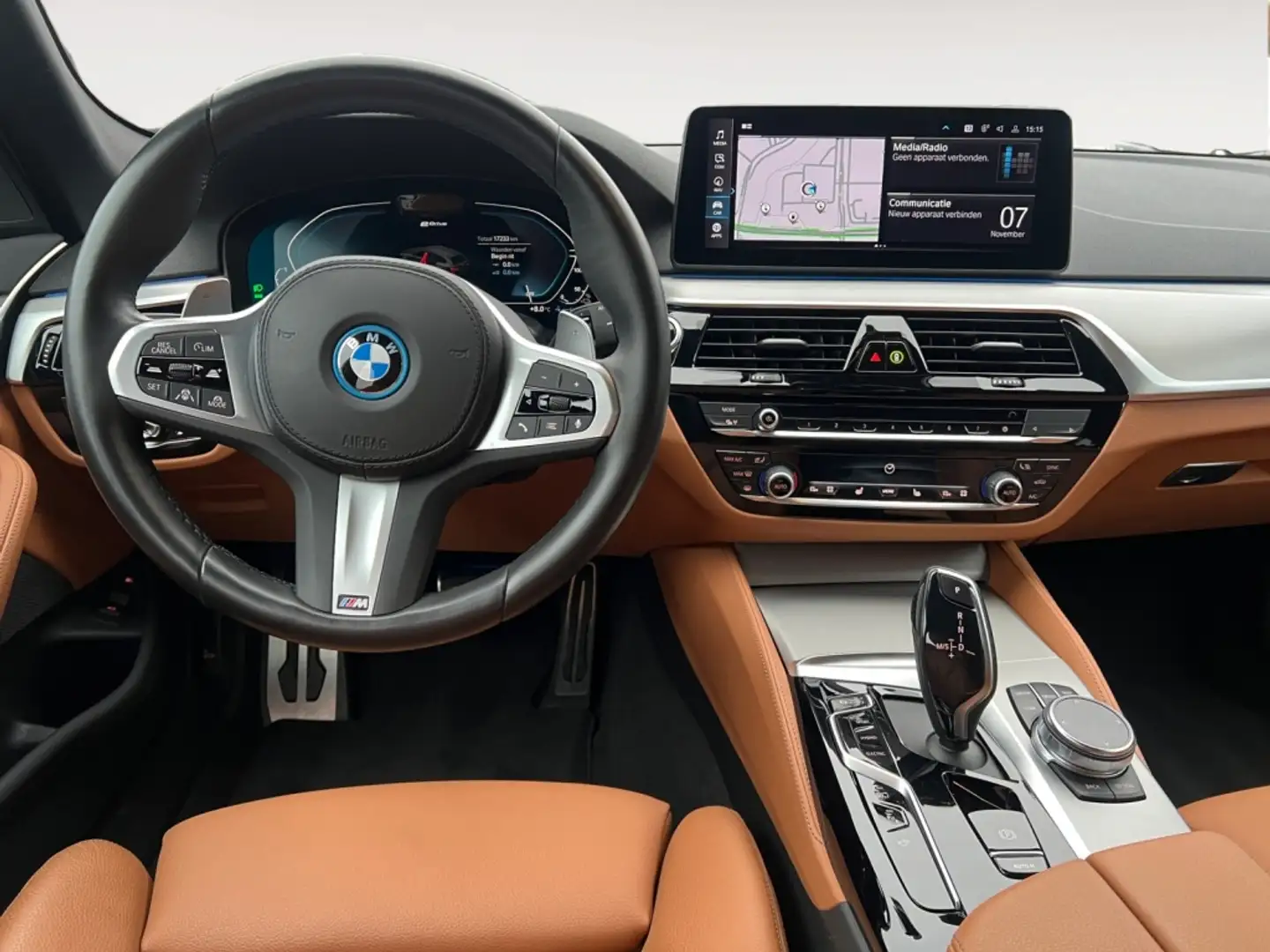 BMW 530 5-serie Touring 530e High Executive | M-Sport-Pro Blauw - 2