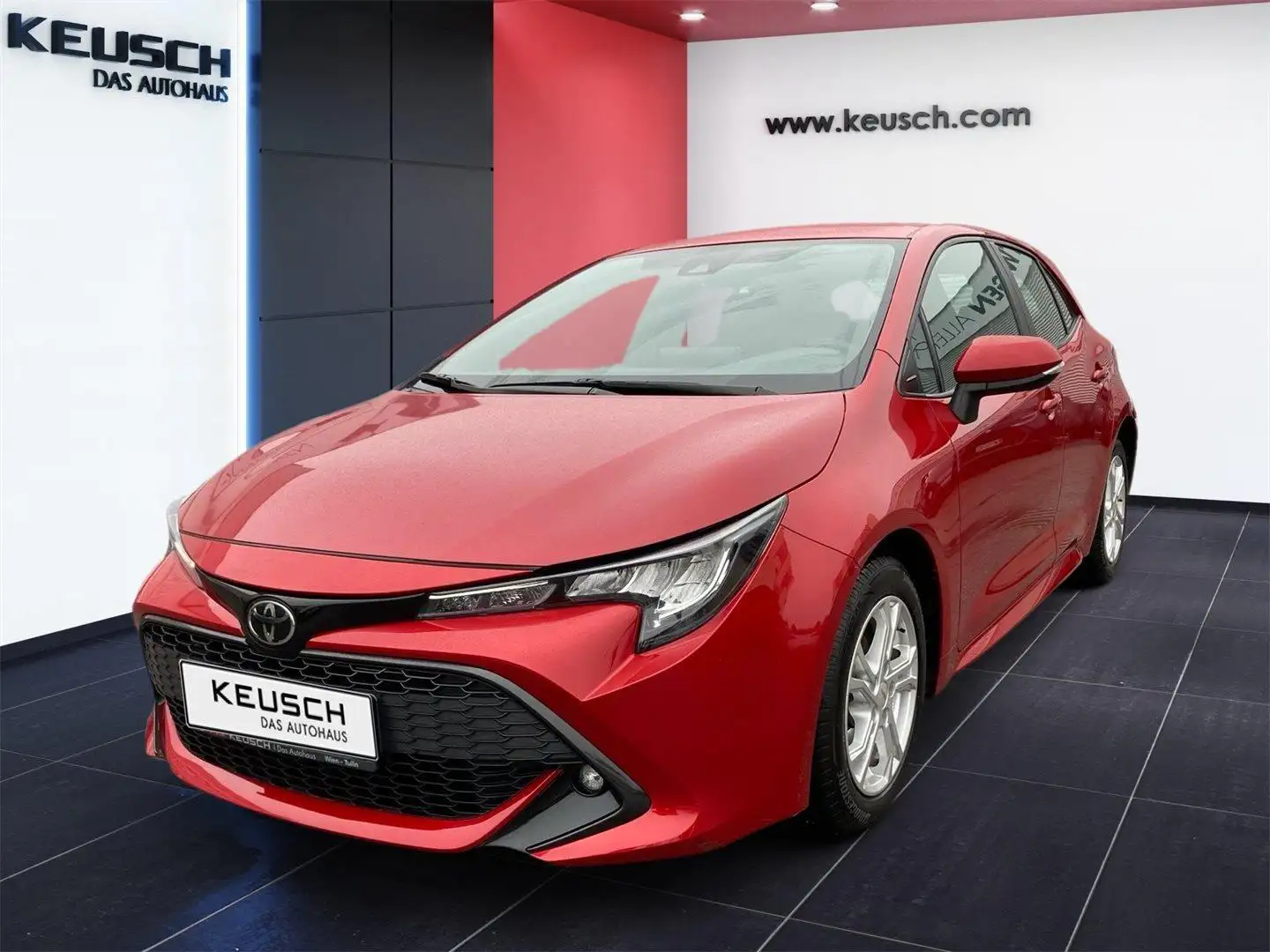 Toyota Corolla 1,2 Turbo Active Rood - 1