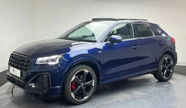 Audi Q2 35 TFSI 150 ch S Line Plus - Toit Ouvrant - Caméra de Recul - Sièges Av chauffants