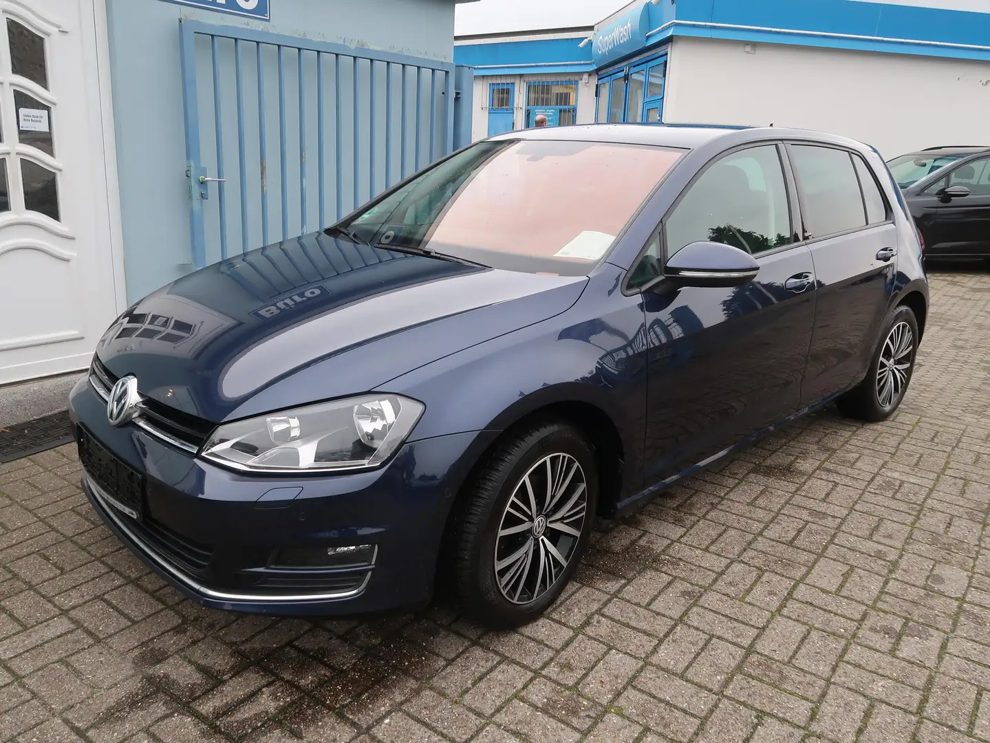 Volkswagen Golf 7 Allstar BMT Blau - 1