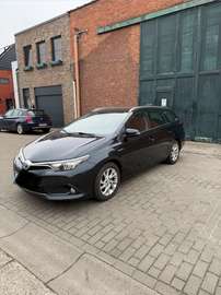 SW HEV 1.8i HSD Active E-CVT