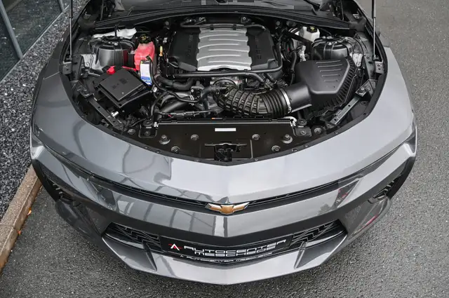 Chevrolet Camaro view 7