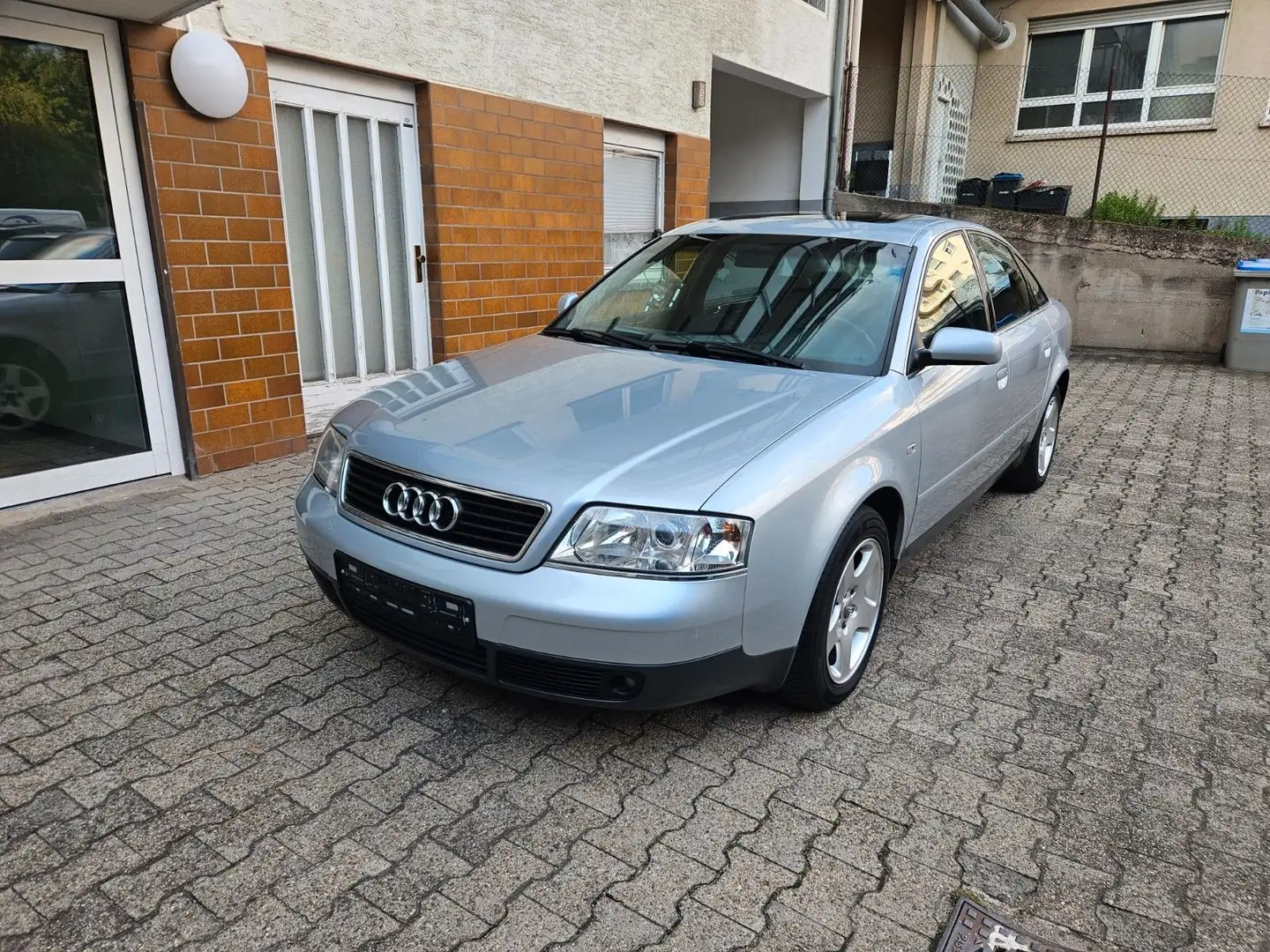 Audi A6 2.8 / TÜV NEU Plateado - 2
