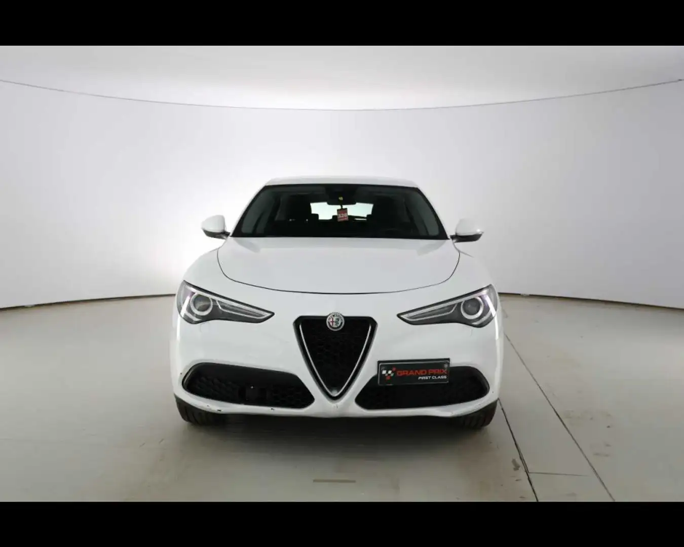 Alfa Romeo Stelvio 2.2 Turbodiesel 160 CV AT8 RWD Business White - 2