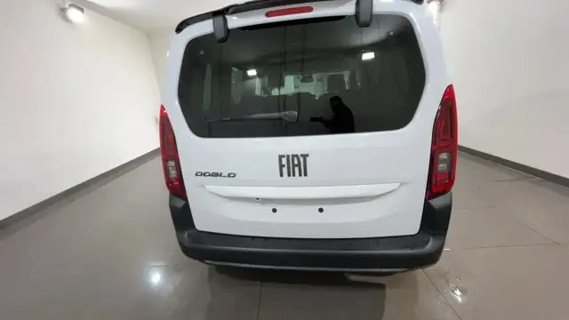 Fiat Qubo view 5