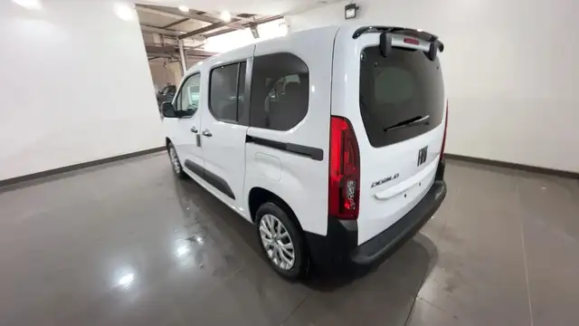 Fiat Qubo view 3