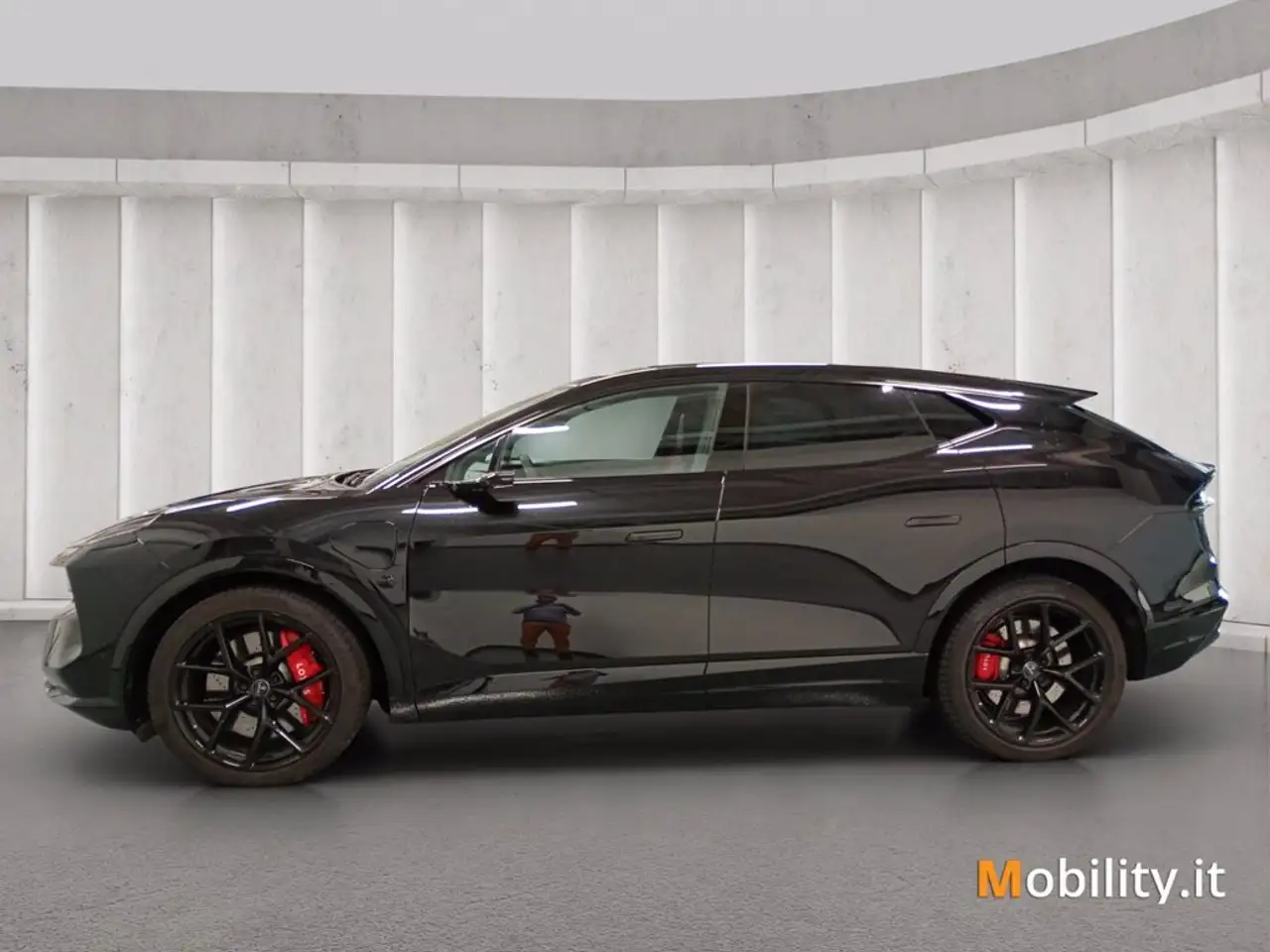 Lotus Eletre 2024