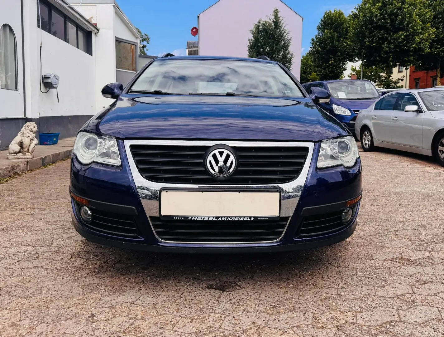 Volkswagen Passat 1.6 Trendline Klimaanlage Tempomat SHZG Bleu - 2