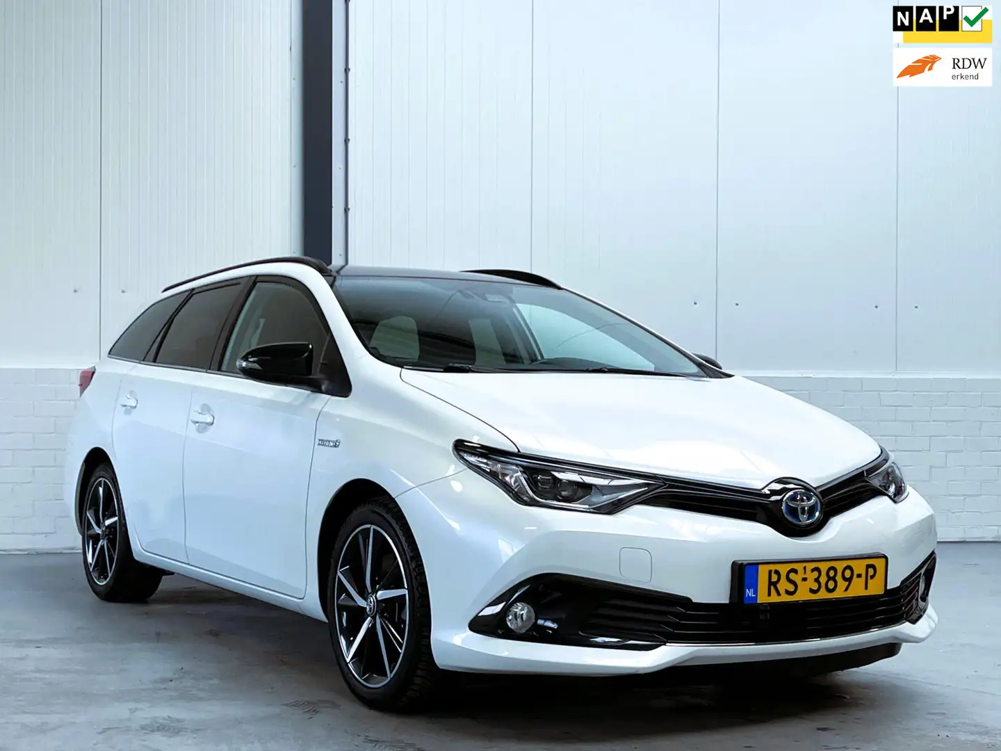 Toyota Auris Touring Sports 1.8 Hybrid Freestyle Org NL|1e Eige Blanc - 1