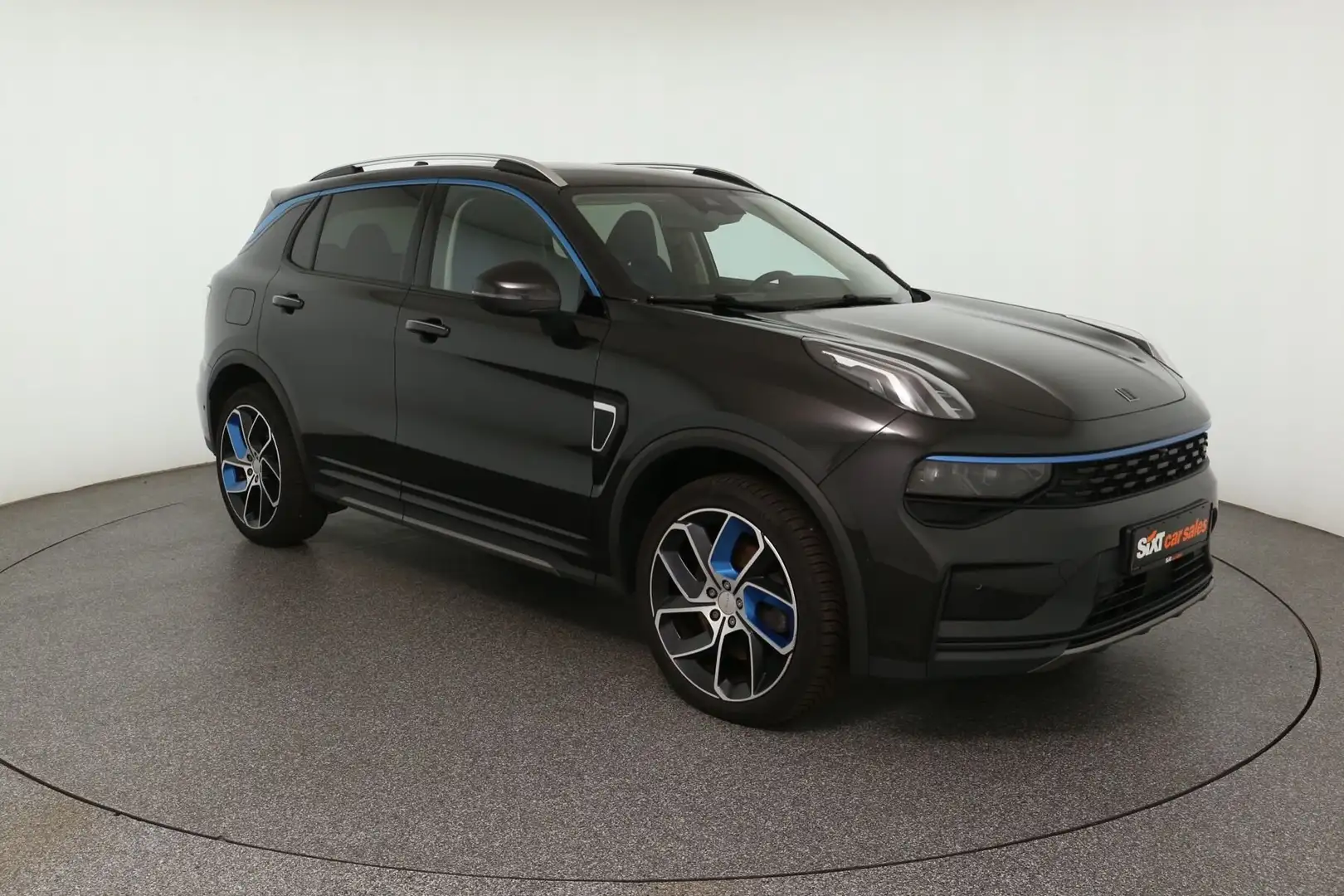 Lynk & Co 01 1.5T HEV Nav|ACC|Pano|LED|360Alarm|SHZ|20 Schwarz - 1