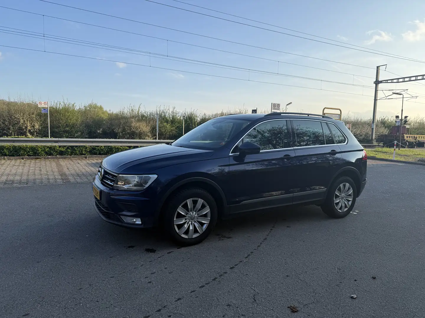 Volkswagen Tiguan Comfortline BMT/Start-Stopp 4Motion Bleu - 2