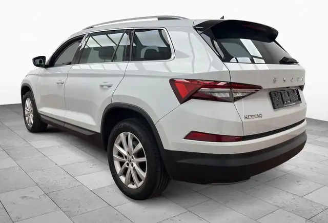 Skoda Kodiaq view 4