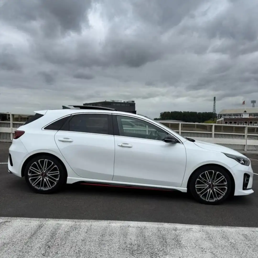 Kia Ceed / cee'd 1.6 T-GDi GT Wit - 2