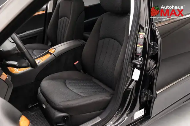 Mercedes-Benz E view 14