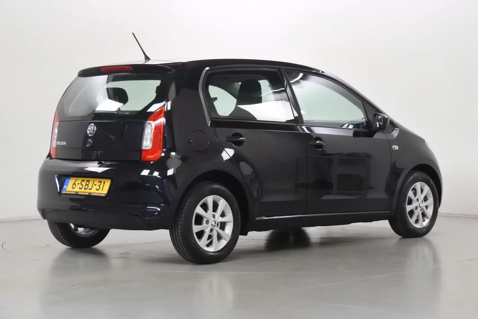 Skoda Citigo 1.0 Sprint 5drs A/C Cruise LMV Navi Fekete - 2