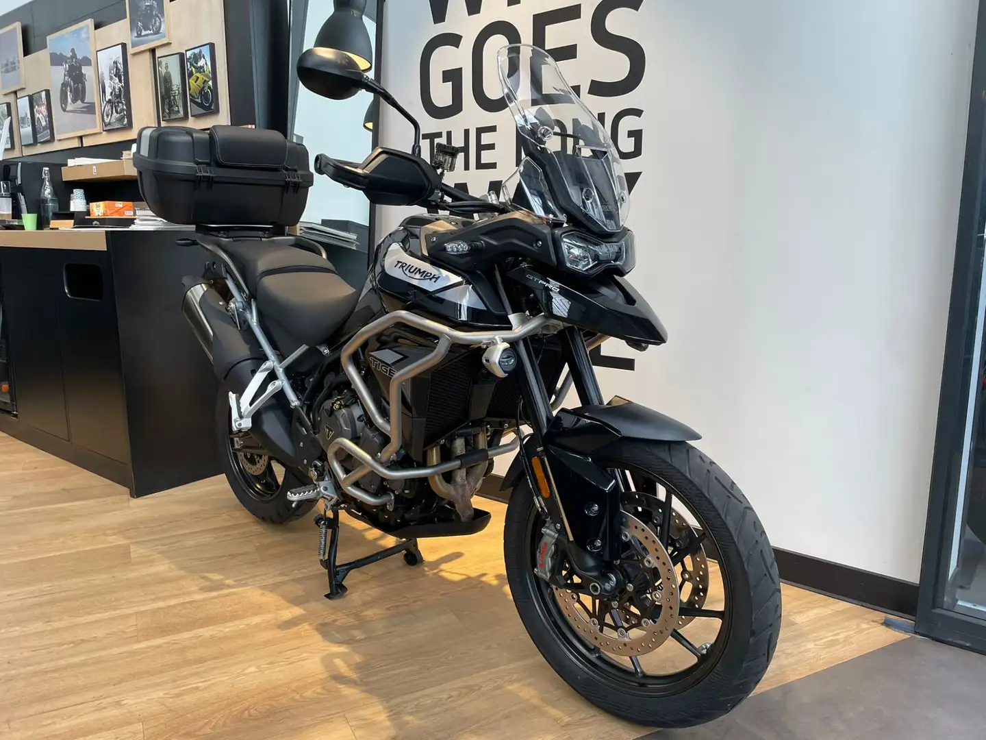 Triumph Tiger 900 Noir - 1