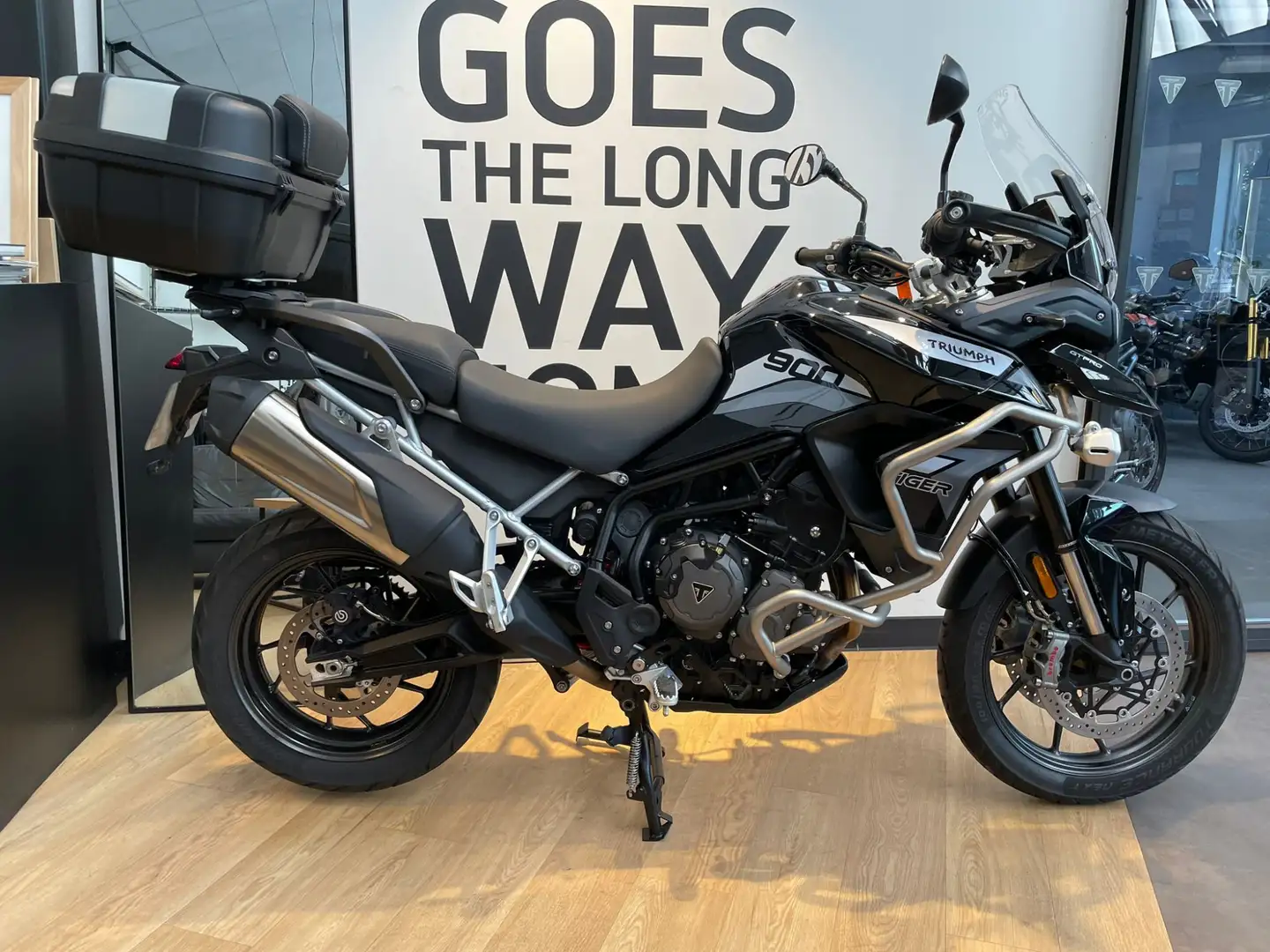 Triumph Tiger 900 Noir - 2