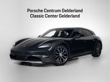 Porsche Taycan 4 Cross Turismo