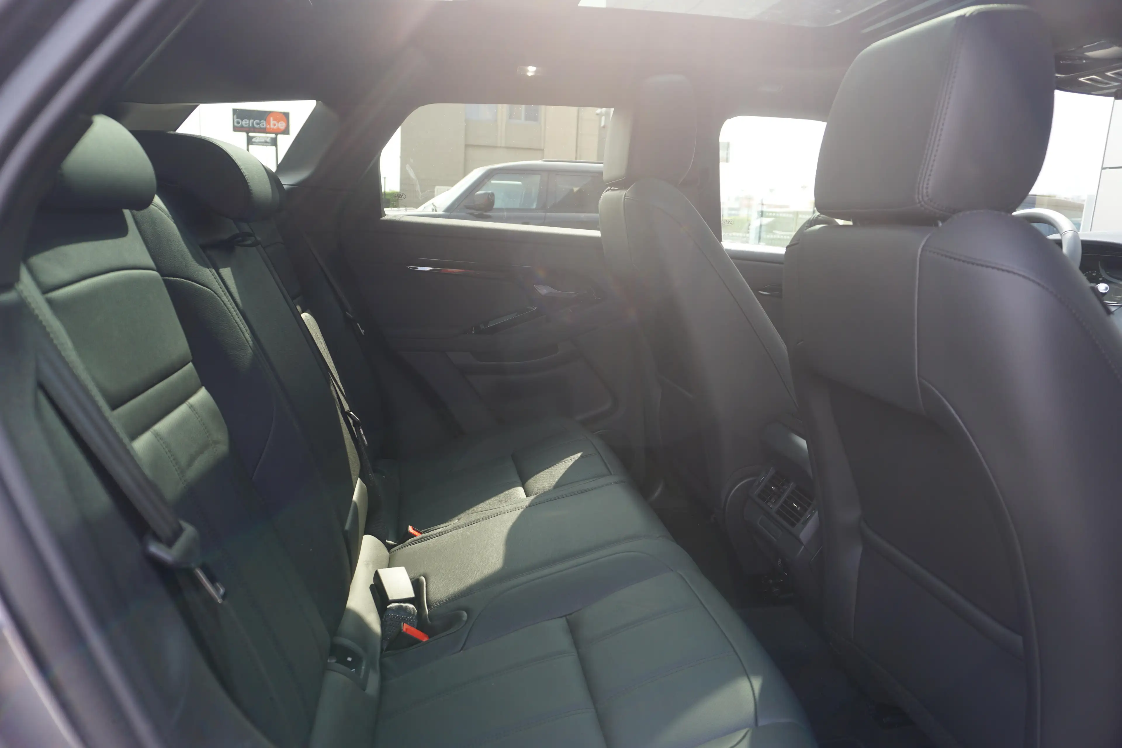 Land Rover Range Rover Evoque P270e S AWD Auto. 25MY — photo 7