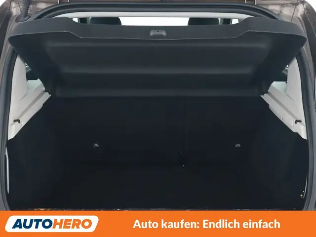 Dacia Sandero view 17