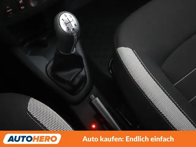 Dacia Sandero view 24
