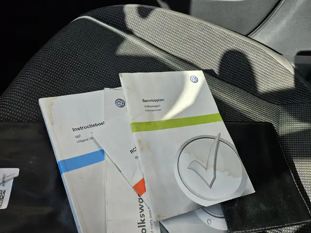 Volkswagen up! view 15