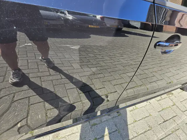 Volkswagen up! view 24