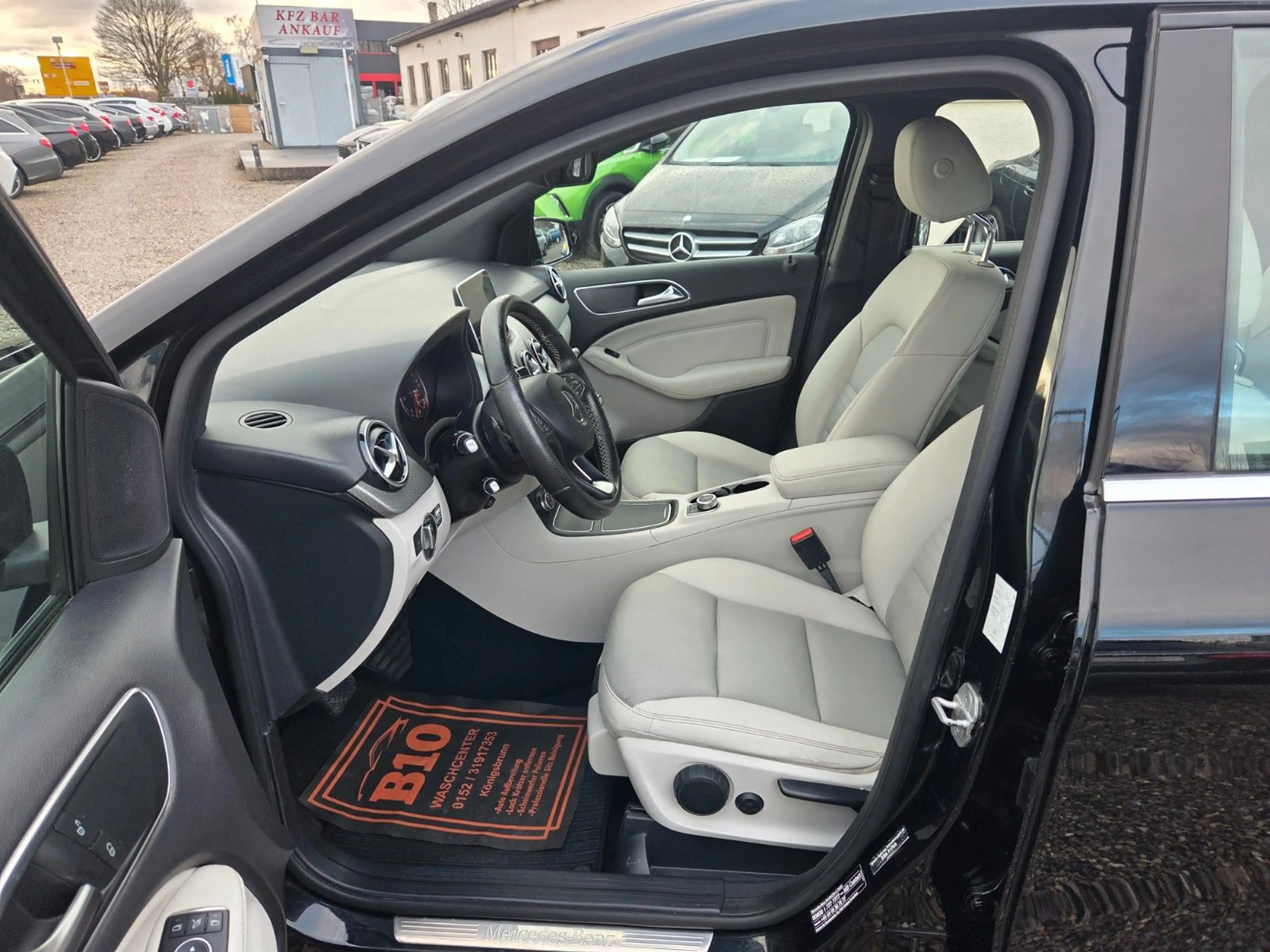 Mercedes-Benz B 220 CDI / d 4Matic LED*AHK*Kamera*Totwinkelass — photo 16