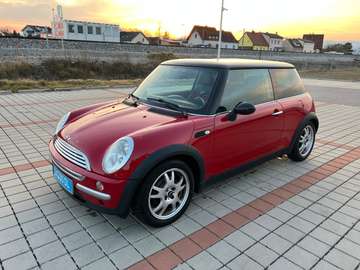 MINI COOPER COOPER !Euro 4.000 nur heute!