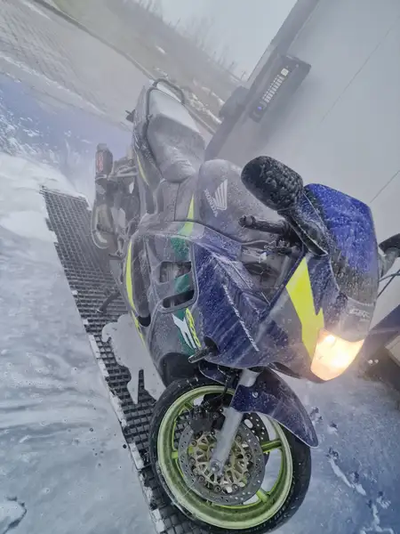 Honda CBR 600 - foto 5