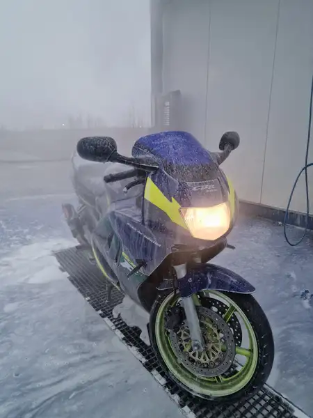 Honda CBR 600 - foto 6