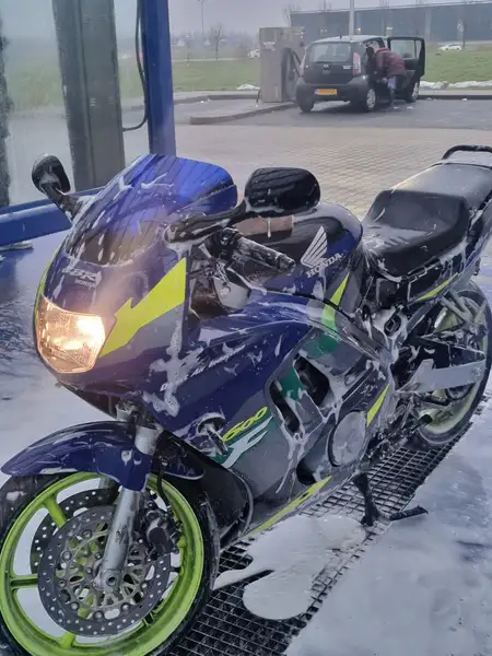 Honda CBR 600 - foto 8