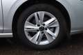 Volkswagen Golf VIII 1.0 eTSI Life DSG*NAVI*ACC*SHZ*PDC*ALU Silber - thumbnail 17
